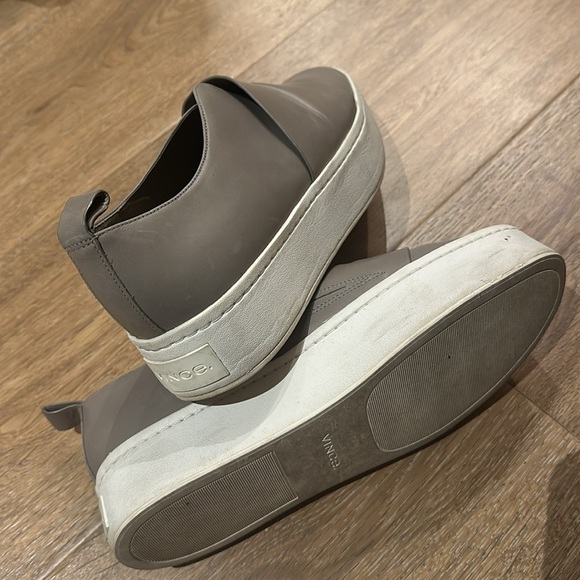 Vince Leather Slip ons - woman 37 - Picture 3 of 3